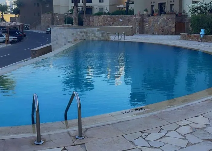 Azzurra Villa